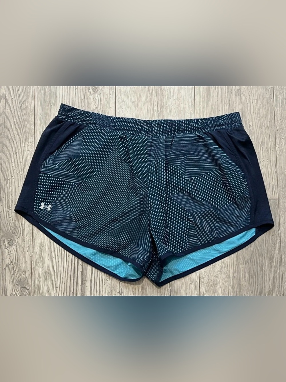 XL Women UNDER ARMOUR Printed Running Shorts Loose HeatGear Pockets Fly By Blue
